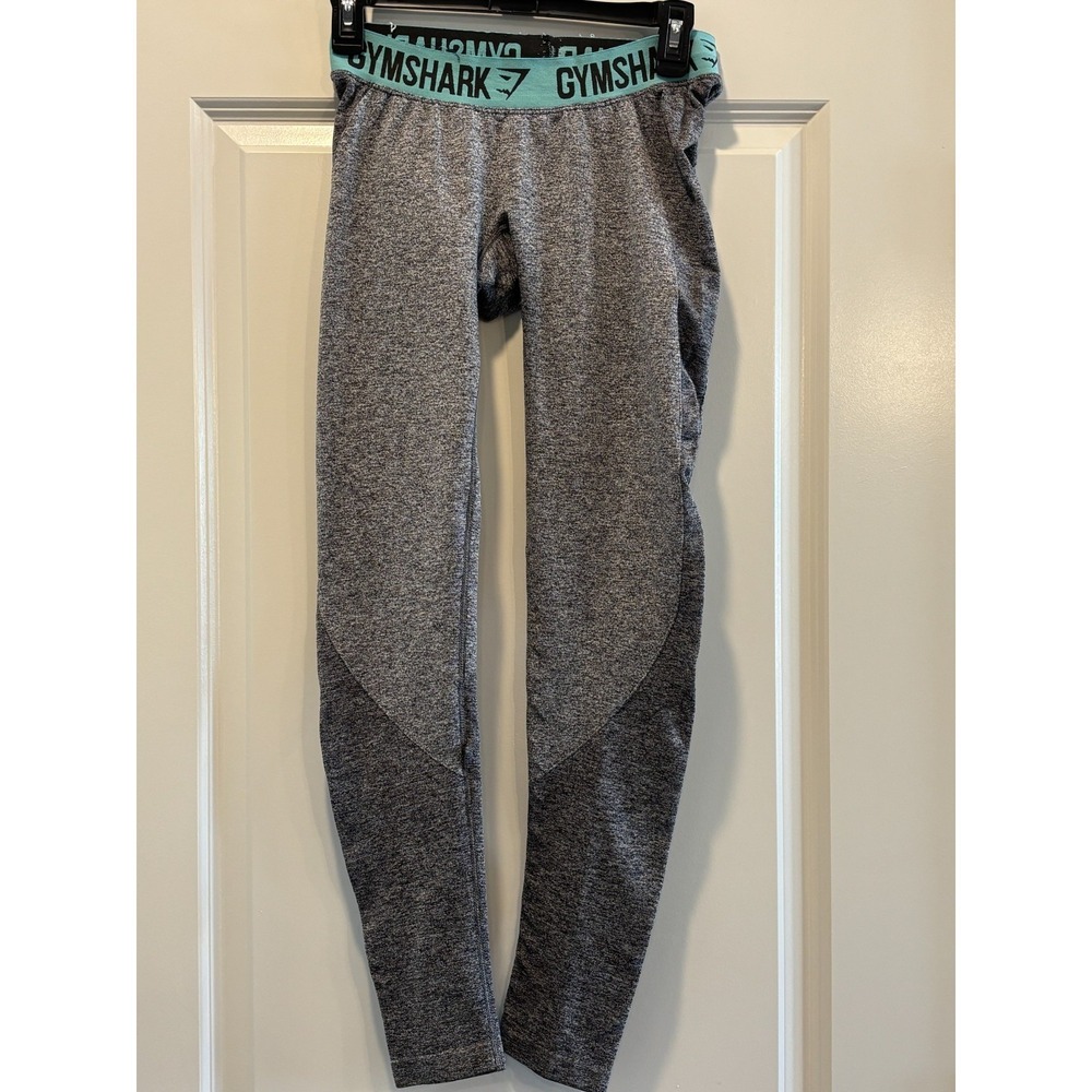 Gymshark Flex Leggings Womens 26 Gray Stretch Sweat Wicking Athletic Workout‎